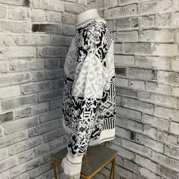 Vintage 80s 90s Porto Bello Graphic Print Crewneck Sweater - Picture 5 of 11